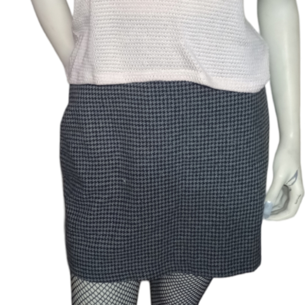 Black and grey plaid skirt